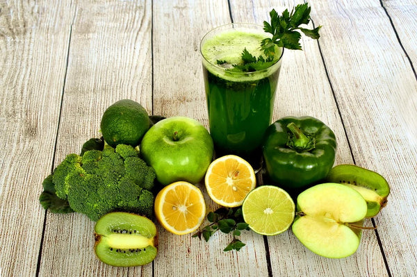 10 Ingredients You Should Add to Your Smoothie