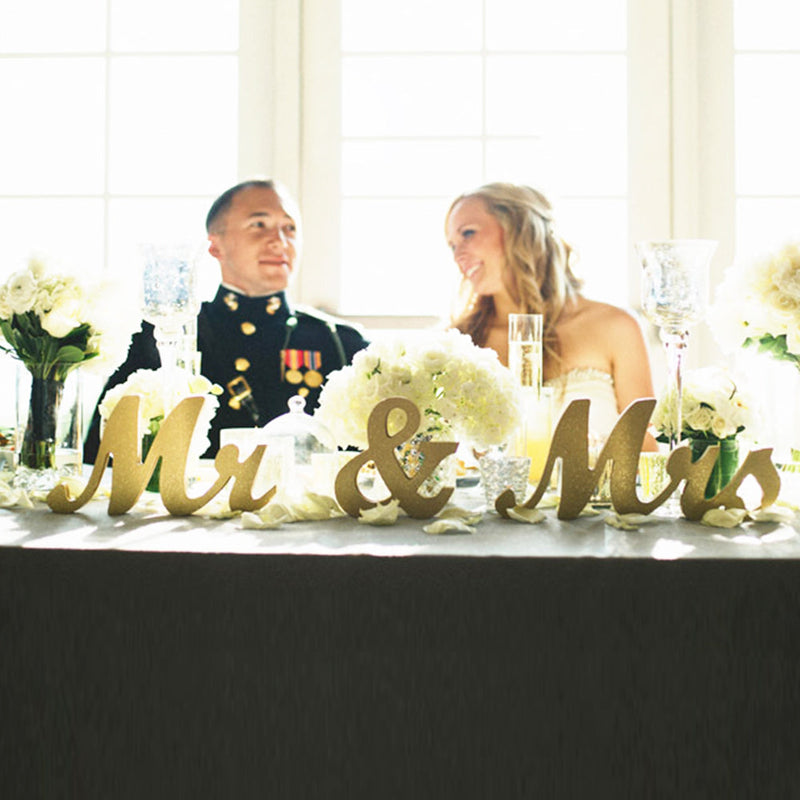 WHIZMAX Vintage Style?Mr & Mrs Wooden Letters for Wedding Decoration Brown